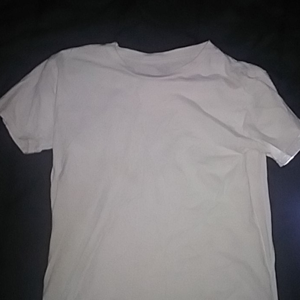 Plain white tee
